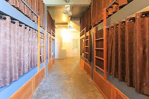 Hostel Bukit Sangcure