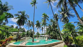 Pili Beach Resort Agmanic