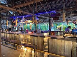 Pili Beach Resort Agmanic