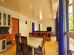 Pili Beach Resort Agmanic