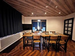 Economy Hotel Upashi