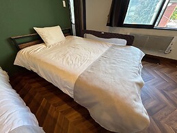 Economy Hotel Upashi