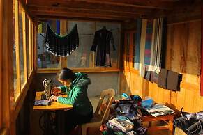 Hmong Sister House - Hostel