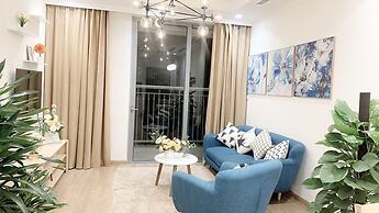 Bom Homestay Vinhomes Times City