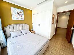 Bom Homestay Vinhomes Times City