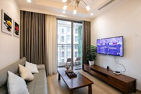 Bom Homestay Vinhomes Times City