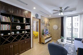 Bom Homestay Vinhomes Times City