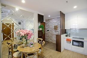 Bom Homestay Vinhomes Times City