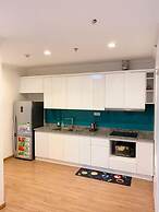 Bom Homestay Vinhomes Times City