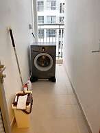 Bom Homestay Vinhomes Times City