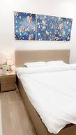 Bom Homestay Vinhomes Times City