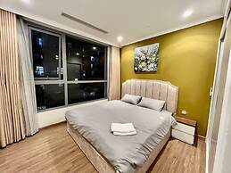 Bom Homestay Vinhomes Times City