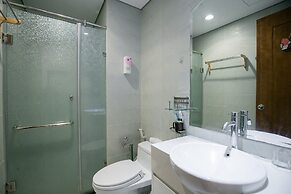 Bom Homestay Vinhomes Times City