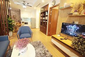 Bom Homestay Vinhomes Times City