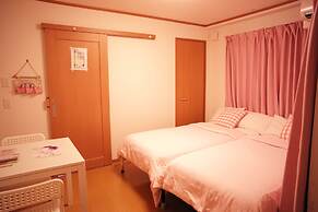 Hosei apartment 301