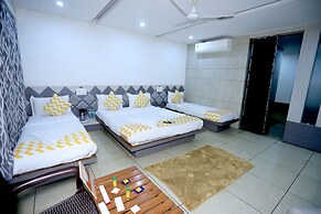 Hotel darshan naroda