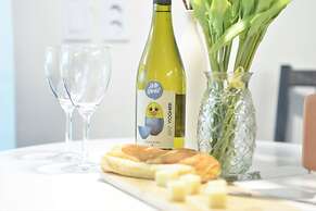 Jerry Blossom - Hostel