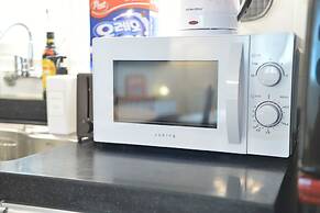 Jerry Blossom - Hostel