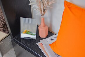 Jerry Blossom - Hostel