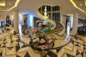 Golden jewel hotel