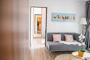 Apartment 450m from BTS with Sky Pool - bkbloft1