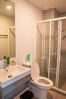 Apartment 450m from BTS with Sky Pool - bkbloft1