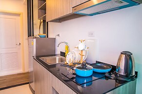 Apartment 450m from BTS with Sky Pool - bkbloft6