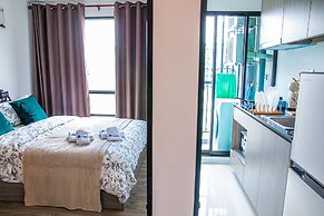 Apartment 450m from BTS with Sky Pool - bkbloft7