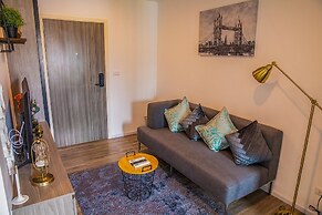 Apartment 450m from BTS with Sky Pool - bkbloft8