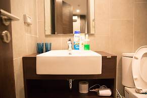 Community Apartment - bkbhce12