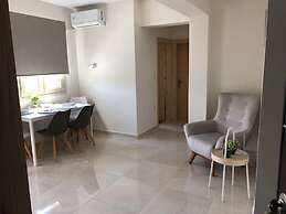 Bounatsa Studios & Apartments