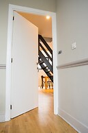 Charming Triplex Near Avenue Louise