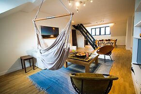 Charming Triplex Near Avenue Louise