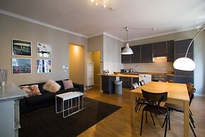 Charming Triplex Near Avenue Louise