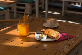 Perigiali Rooms & Apartments Folegandros