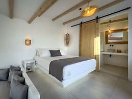 Perigiali Rooms & Apartments Folegandros