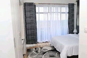 Lux Furnished Apartment