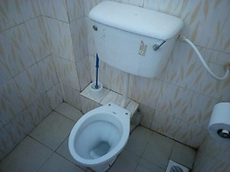 Pivot Restaurant And Lodge