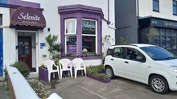 Selenite Guest House