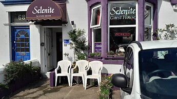 Selenite Guest House