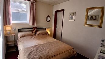 Selenite Guest House