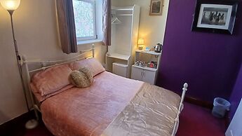 Selenite Guest House