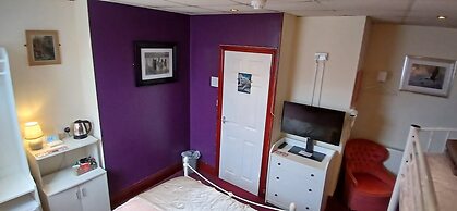 Selenite Guest House