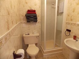 Selenite Guest House