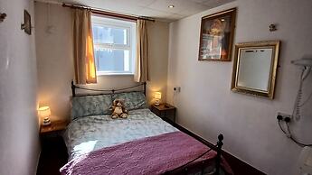 Selenite Guest House