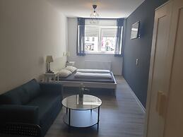 Shivas City Aparthotel