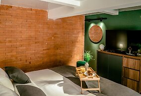 Luxury Inn
