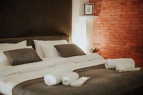 Luxury Inn