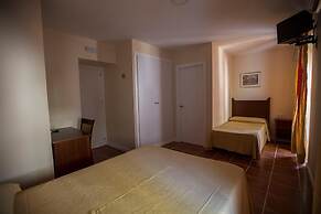 Hotel Carlos V by Viverestays