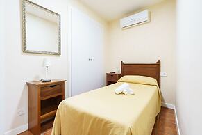 Hotel Carlos V by Viverestays